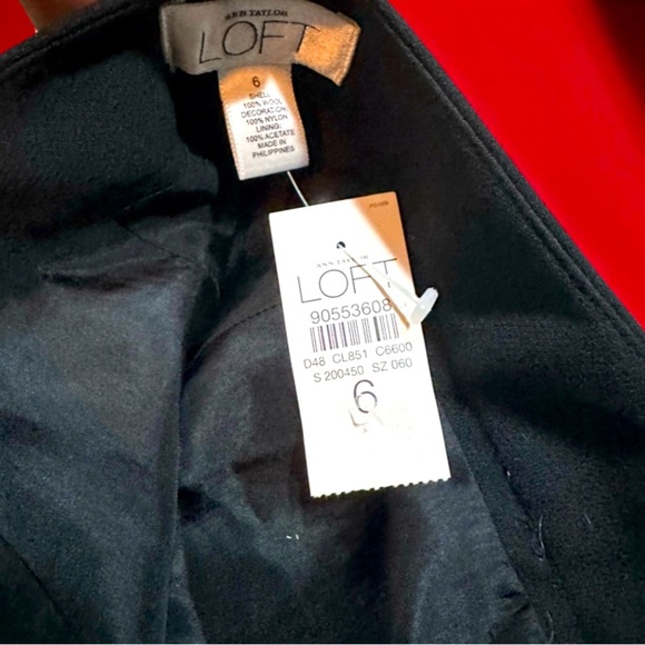 NWT Top Quality Black Loft NWT size 6 Skirt Knee Length - Picture 6 of 6